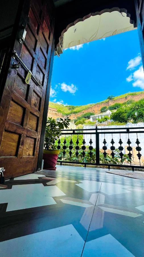 The Castle View Homestay Bundi Bagian luar foto