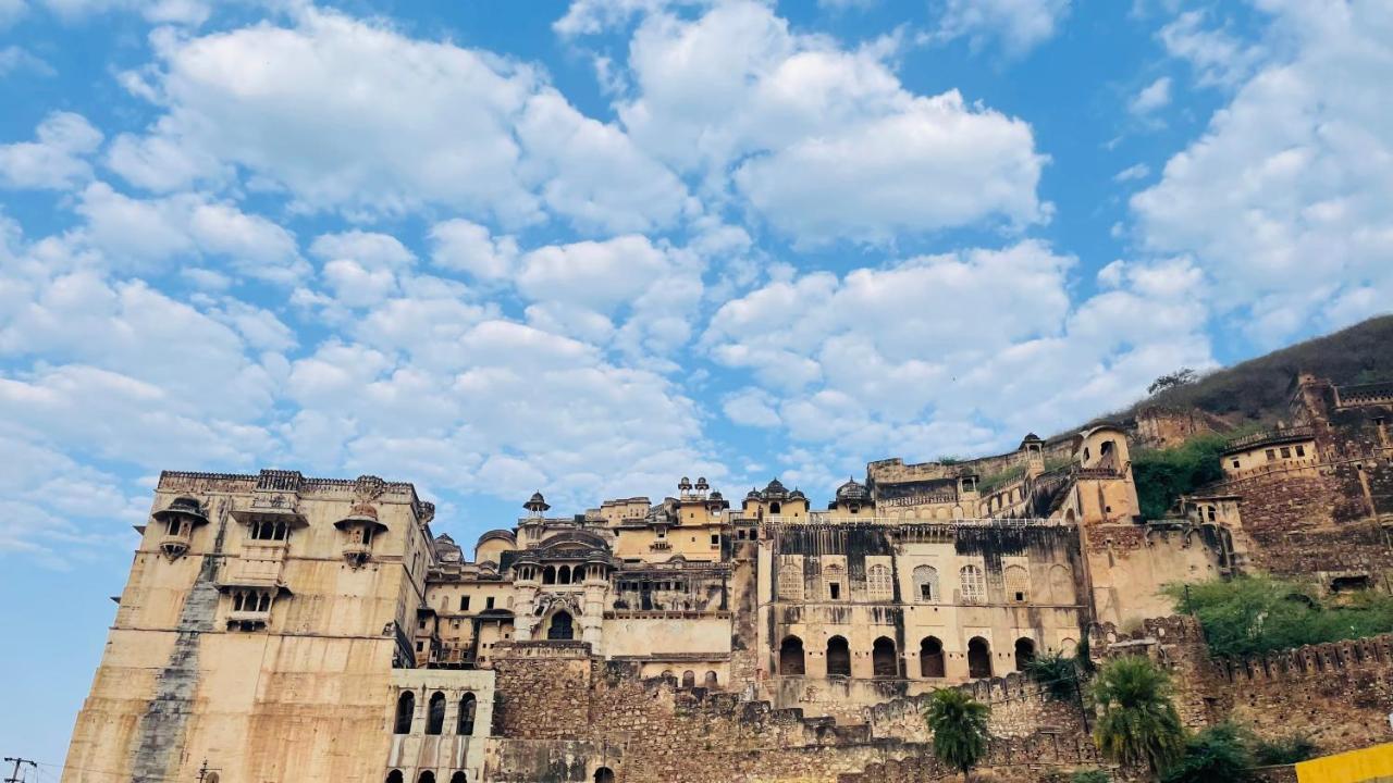 The Castle View Homestay Bundi Bagian luar foto