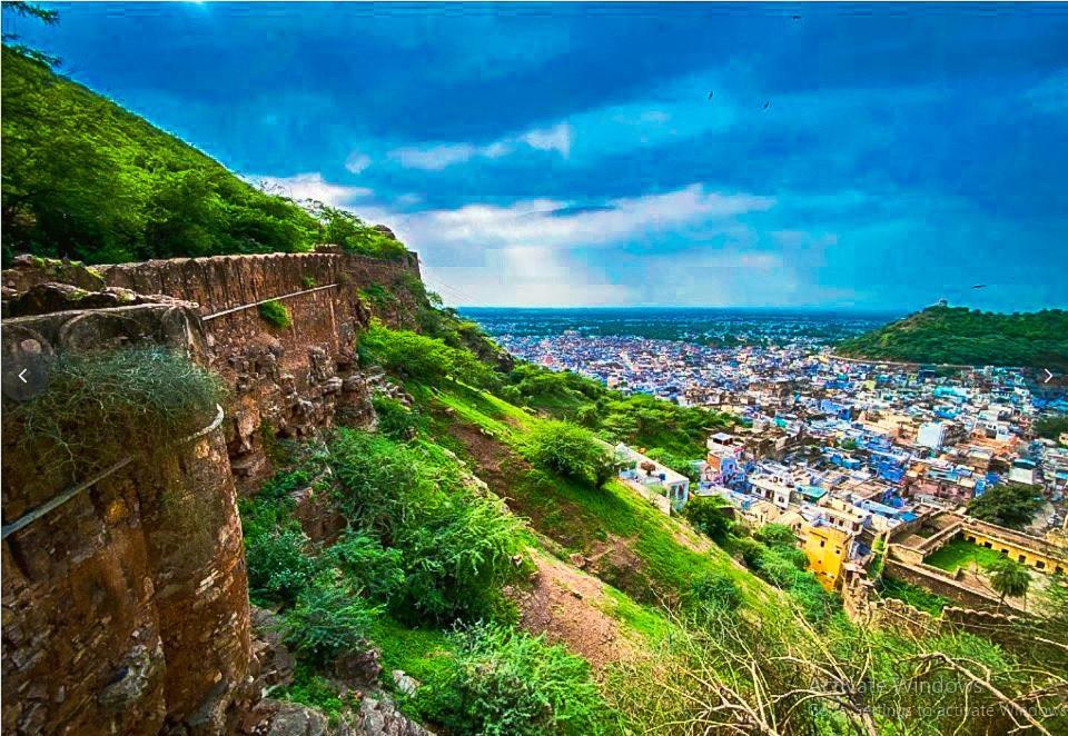The Castle View Homestay Bundi Bagian luar foto